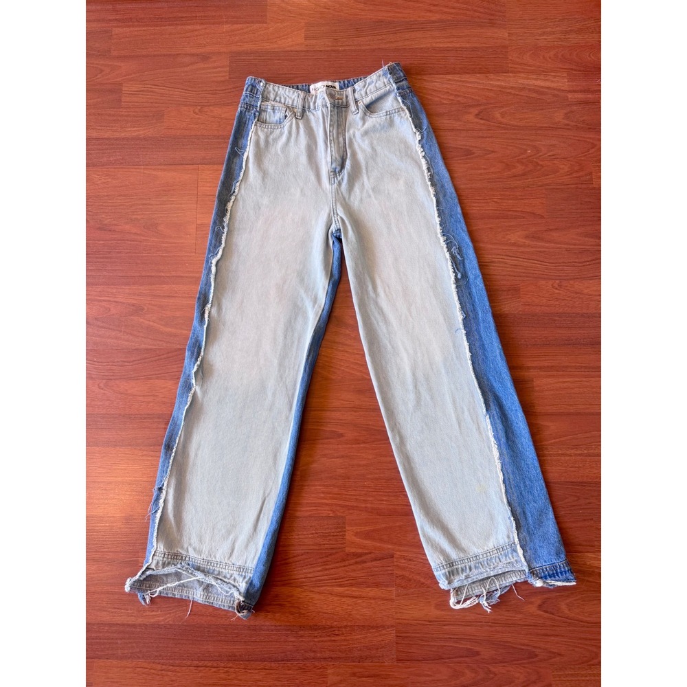 Fashion Nova Two Tone Wide Leg Jeans  Raw Seam Size 1 #boho #festival #concert